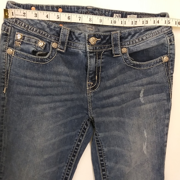 Miss Me Jeans Mid Rise Boot 29 Floral Pattern HTF! - Picture 6 of 9